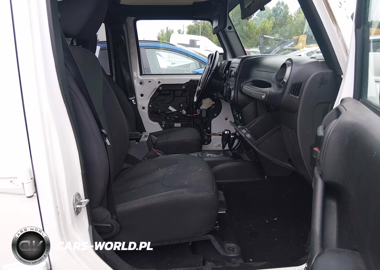 2018 Jeep Wrangler Jk Unlimited Sport S 4X4 VIN:1C4HJWDG0JL920155 - 5