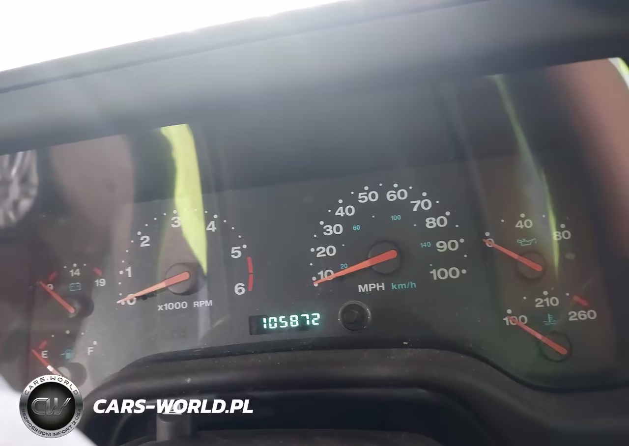 2002 Jeep Wrangler Sahara VIN:1J4FA59S62P726362 - 15