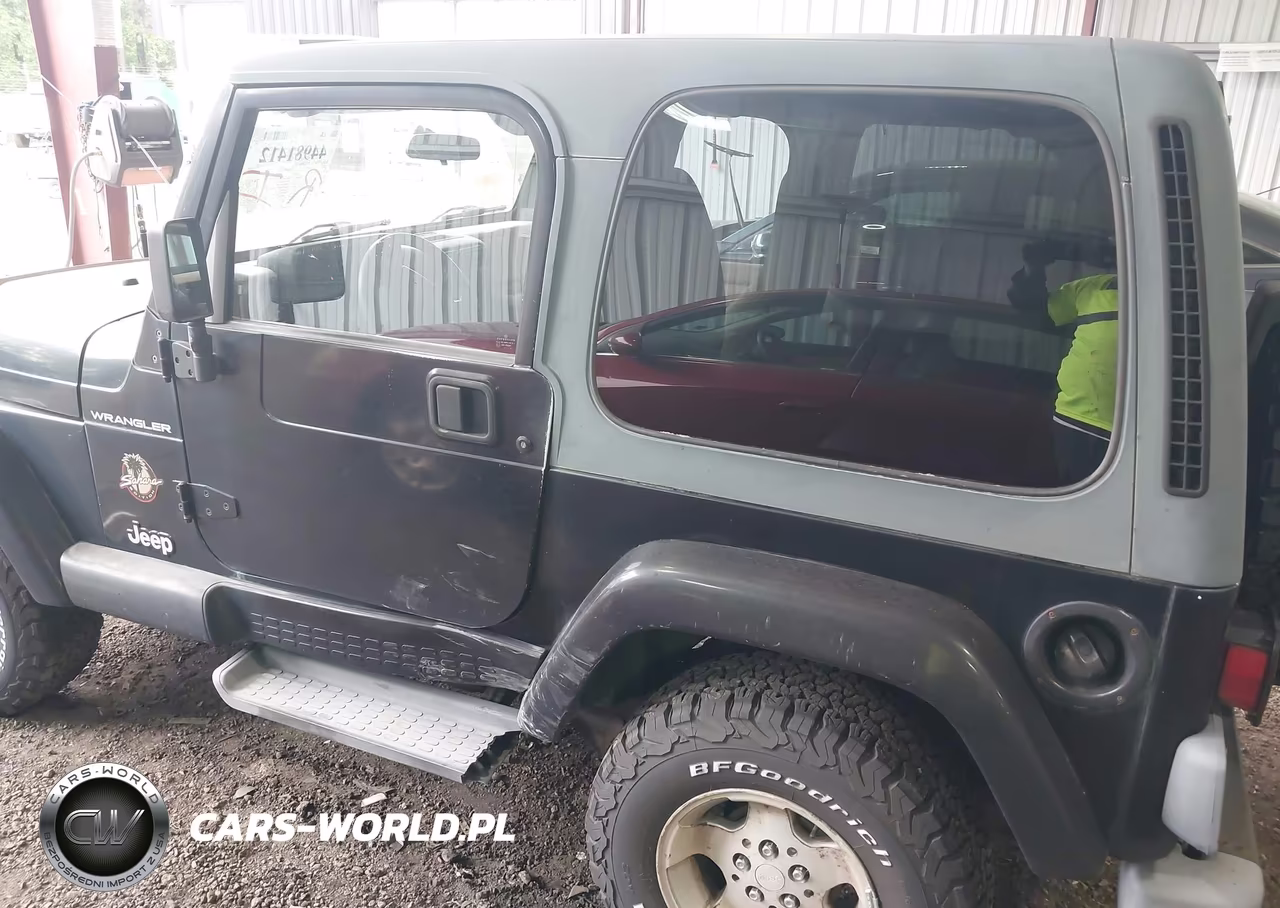 2002 Jeep Wrangler Sahara VIN:1J4FA59S62P726362 - 6