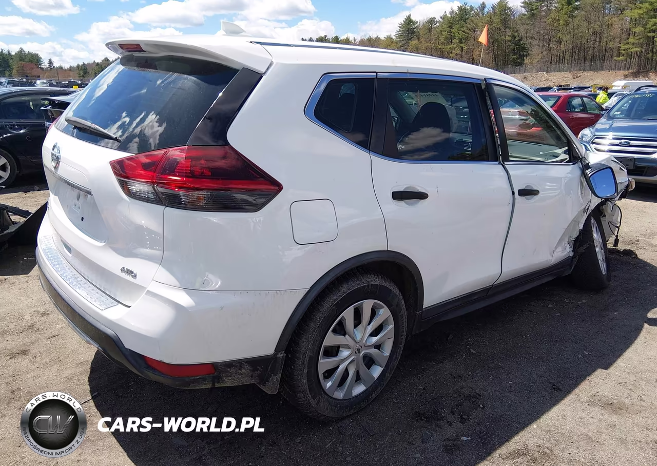2018 Nissan Rogue S VIN:KNMAT2MV0JP589802 - 4