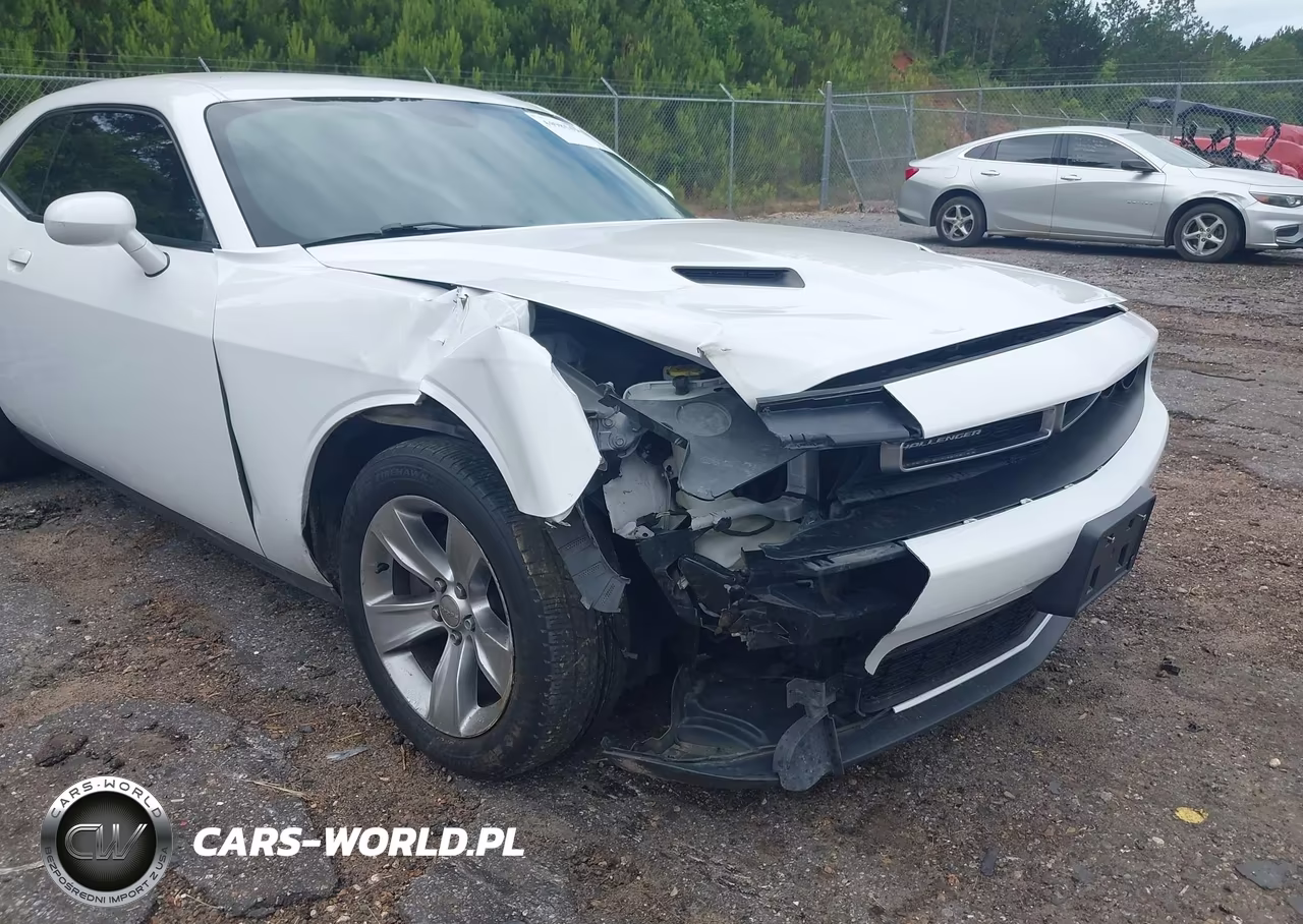 2018 Dodge Challenger Sxt VIN:2C3CDZAG1JH245831 - 6