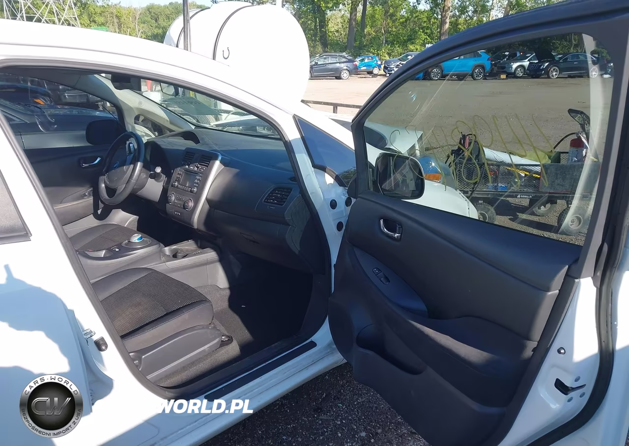2014 Nissan Leaf S VIN:1N4AZ0CP5EC333289 - 5