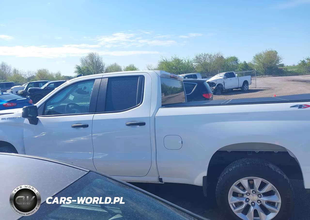 2024 Chevrolet Silverado 1500 4Wd Standard Bed Custom VIN:1GCRDBEK0RZ200273 - 15