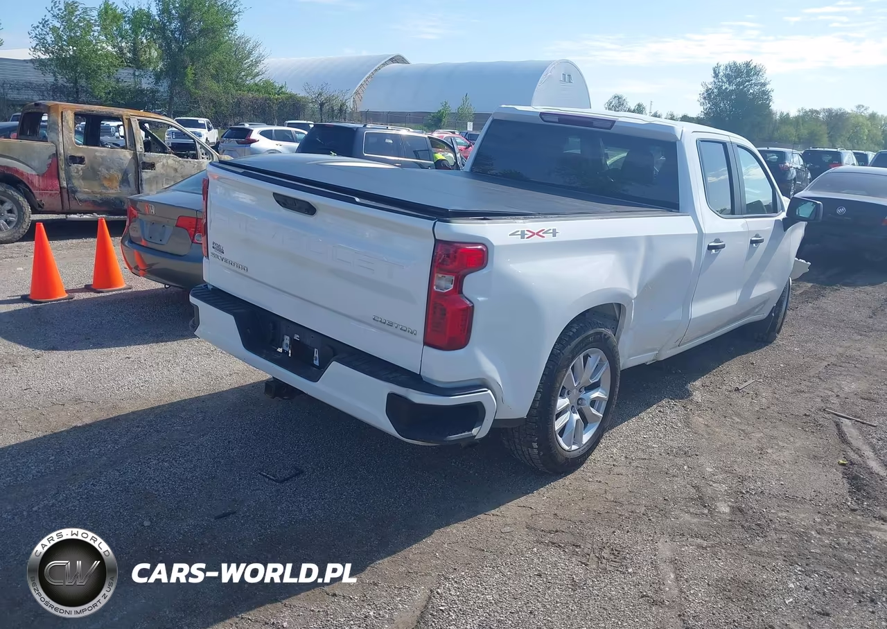 2024 Chevrolet Silverado 1500 4Wd Standard Bed Custom VIN:1GCRDBEK0RZ200273 - 4