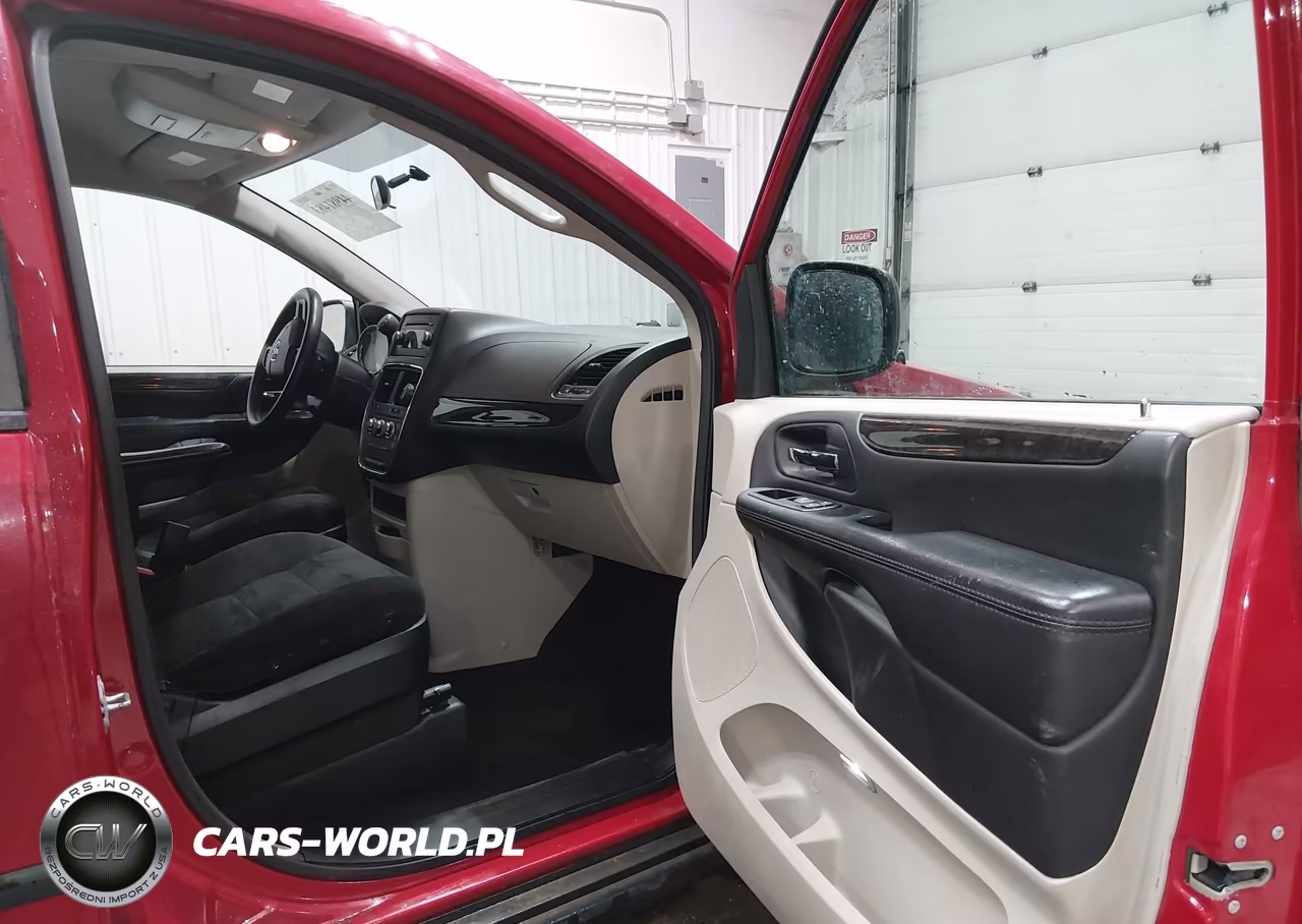 2015 Dodge Grand Caravan American Value Pkg VIN:2C4RDGBG4FR671684 - 5