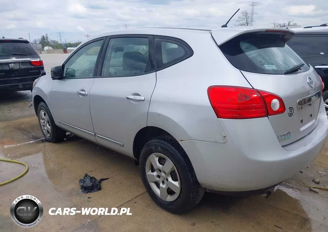 2013 Nissan Rogue S VIN:JN8AS5MV7DW609580 - 3