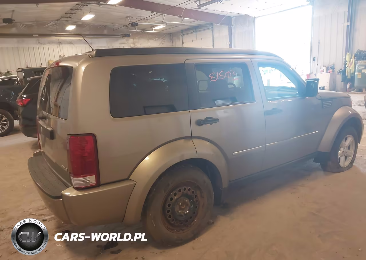 2007 Dodge Nitro Sxt VIN:1D8GU28K27W737570 - 4