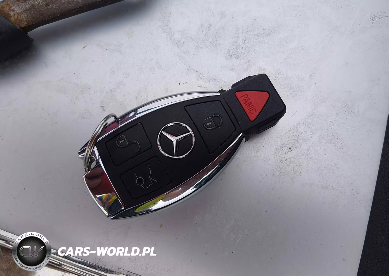 2014 Mercedes-Benz C 250 Sport VIN:WDDGF4HB0ER317764 - 11