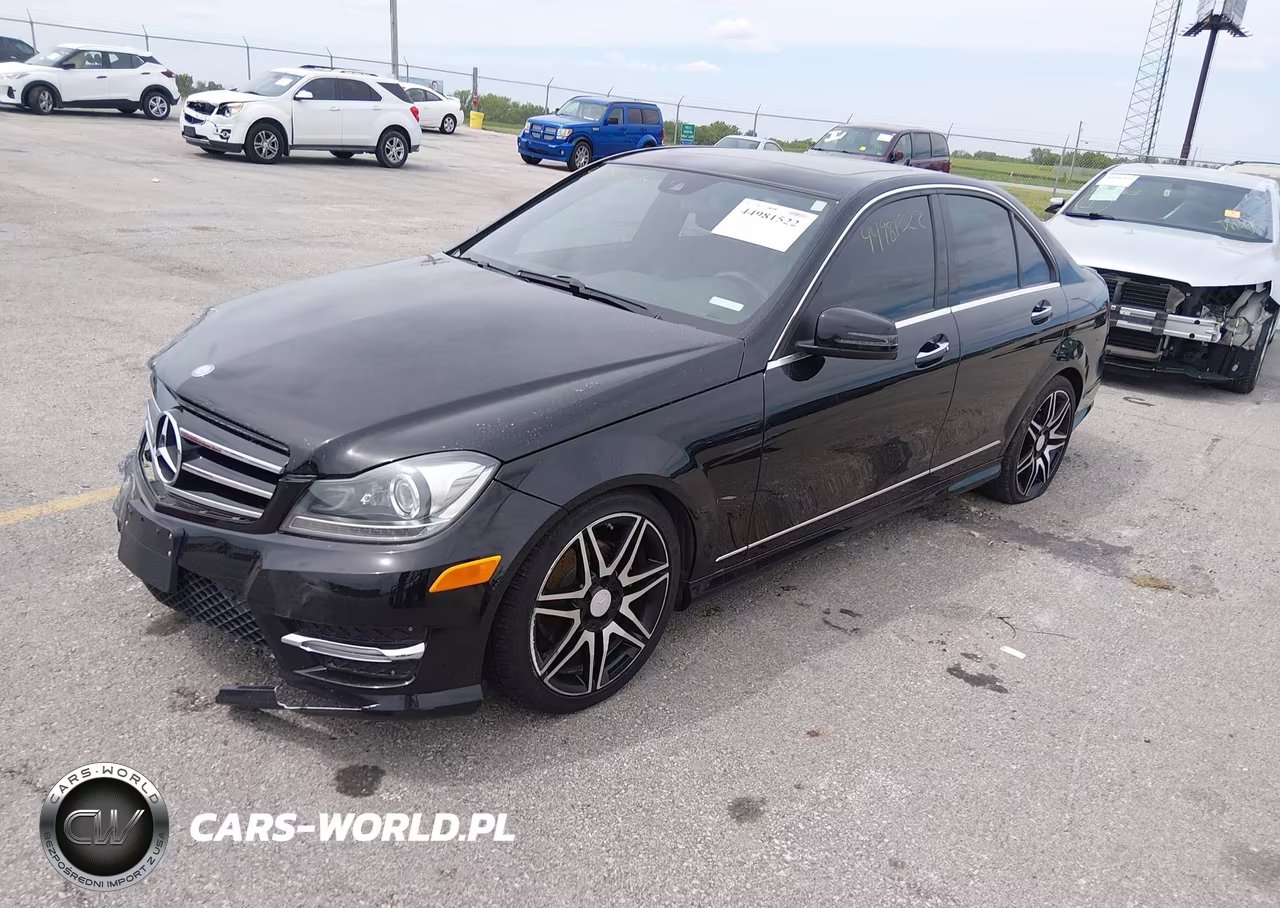 2014 Mercedes-Benz C 250 Sport VIN:WDDGF4HB0ER317764 - 2
