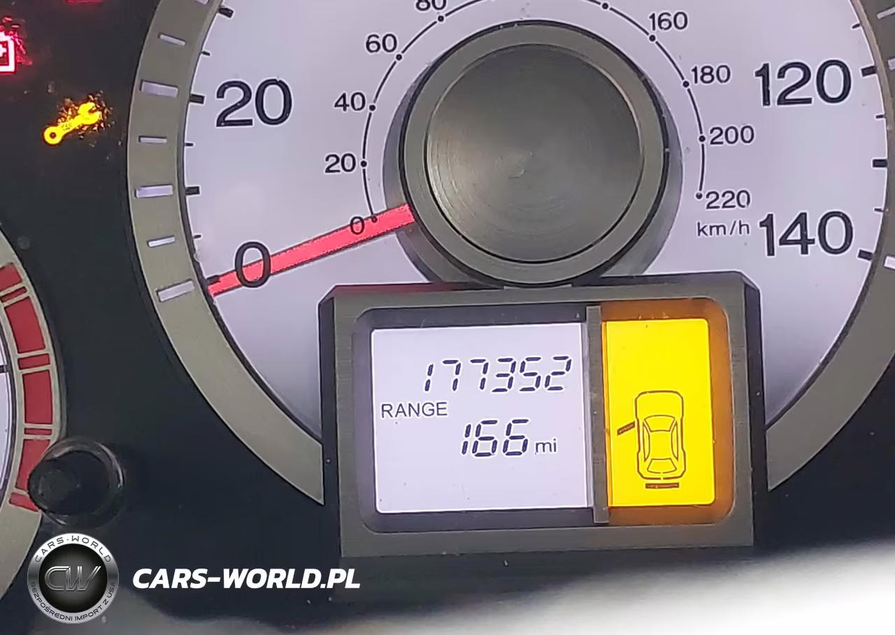 2011 Honda Pilot Lx VIN:5FNYF4H2XBB051878 - 15