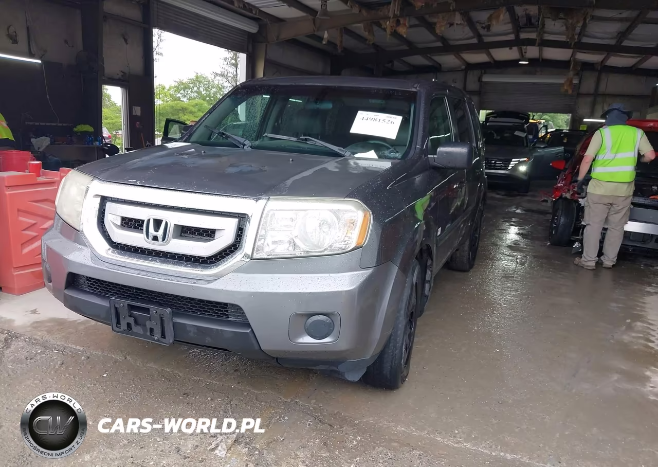 2011 Honda Pilot Lx VIN:5FNYF4H2XBB051878 - 2