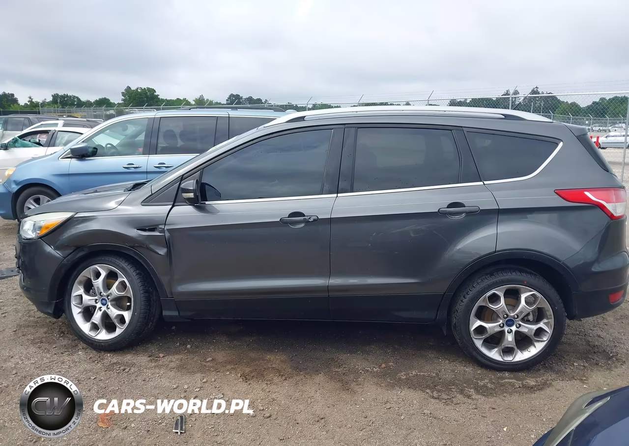 2015 Ford Escape Titanium VIN:1FMCU0JX3FUB00443 - 15