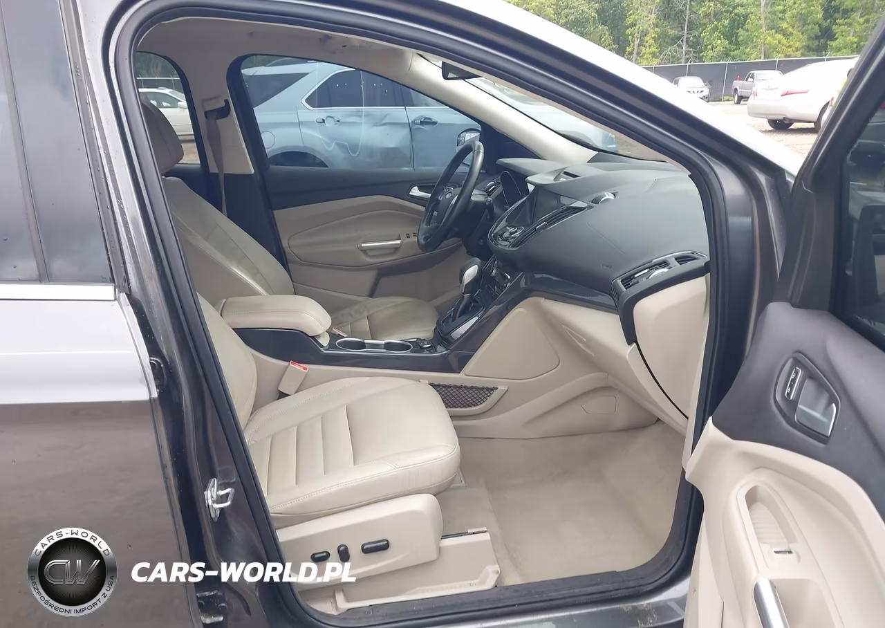 2015 Ford Escape Titanium VIN:1FMCU0JX3FUB00443 - 5