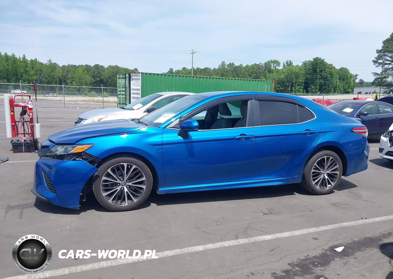 2018 Toyota Camry Se VIN:4T1B11HK8JU092045 - 15