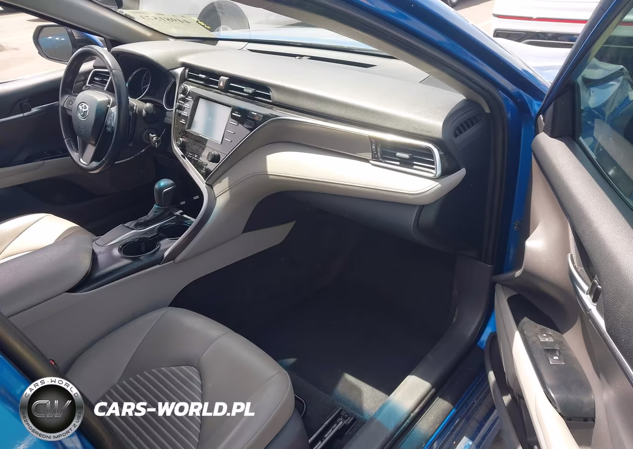 2018 Toyota Camry Se VIN:4T1B11HK8JU092045 - 5