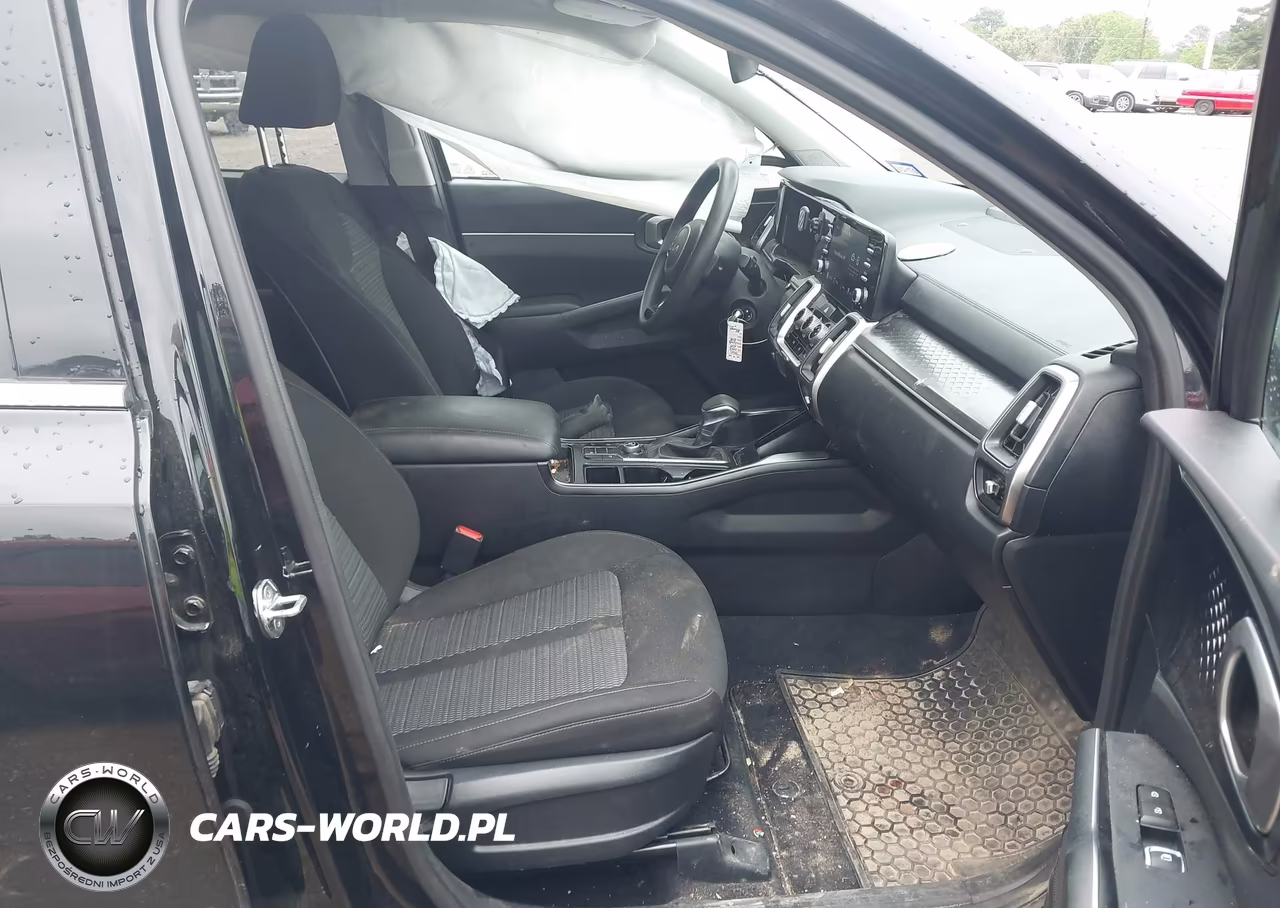2022 Kia Sorento Lx VIN:5XYRG4LC9NG136967 - 5