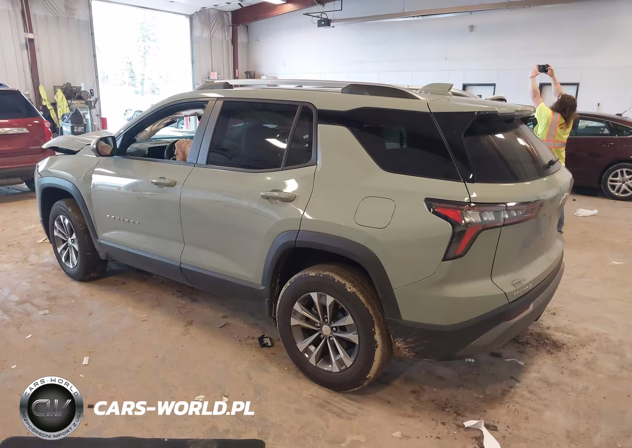 2025 Chevrolet Equinox Fwd Lt VIN:3GNAXHEG6SL165021 - 3