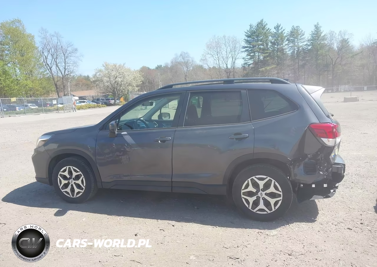 2020 Subaru Forester Premium VIN:JF2SKAJC0LH429342 - 14