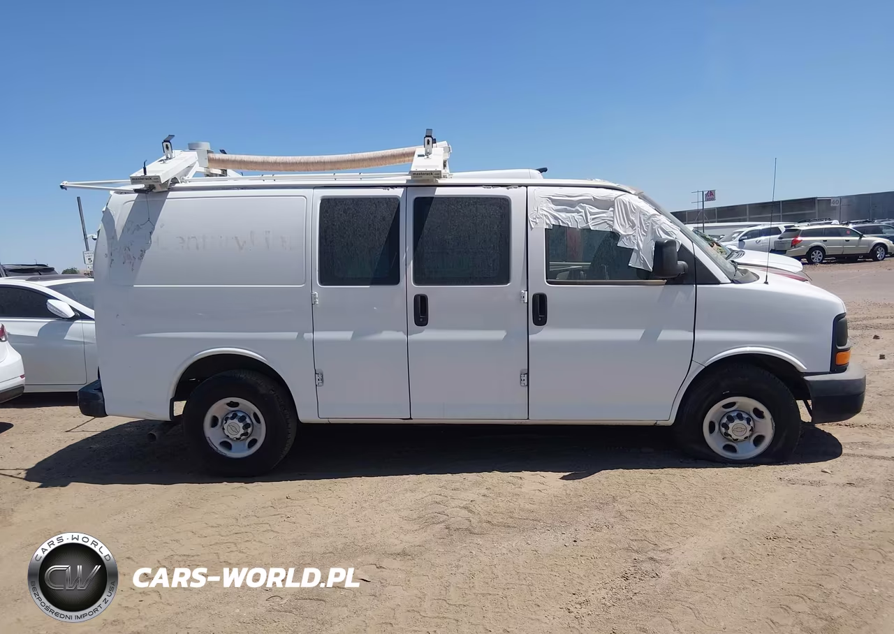 2013 Chevrolet Express 2500 Work Van VIN:1GCWGFCA6D1147985 - 13