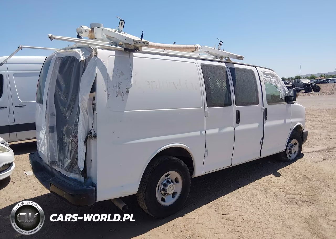 2013 Chevrolet Express 2500 Work Van VIN:1GCWGFCA6D1147985 - 4