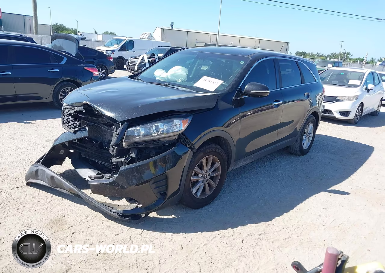 2019 Kia Sorento 2.4L L VIN:5XYPG4A39KG594966 - 2