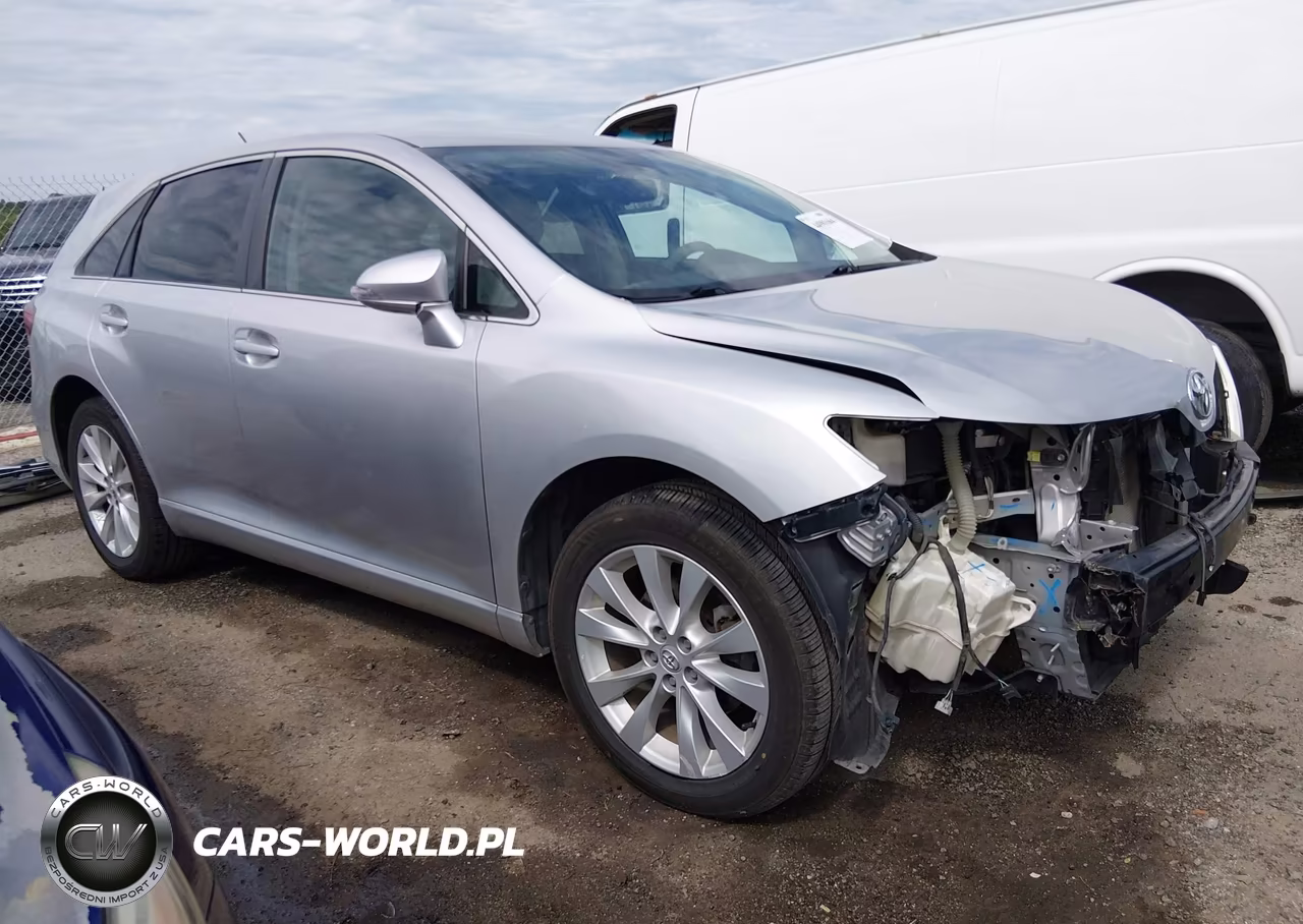 2013 Toyota Venza Le – zdjęcie 1 z 17