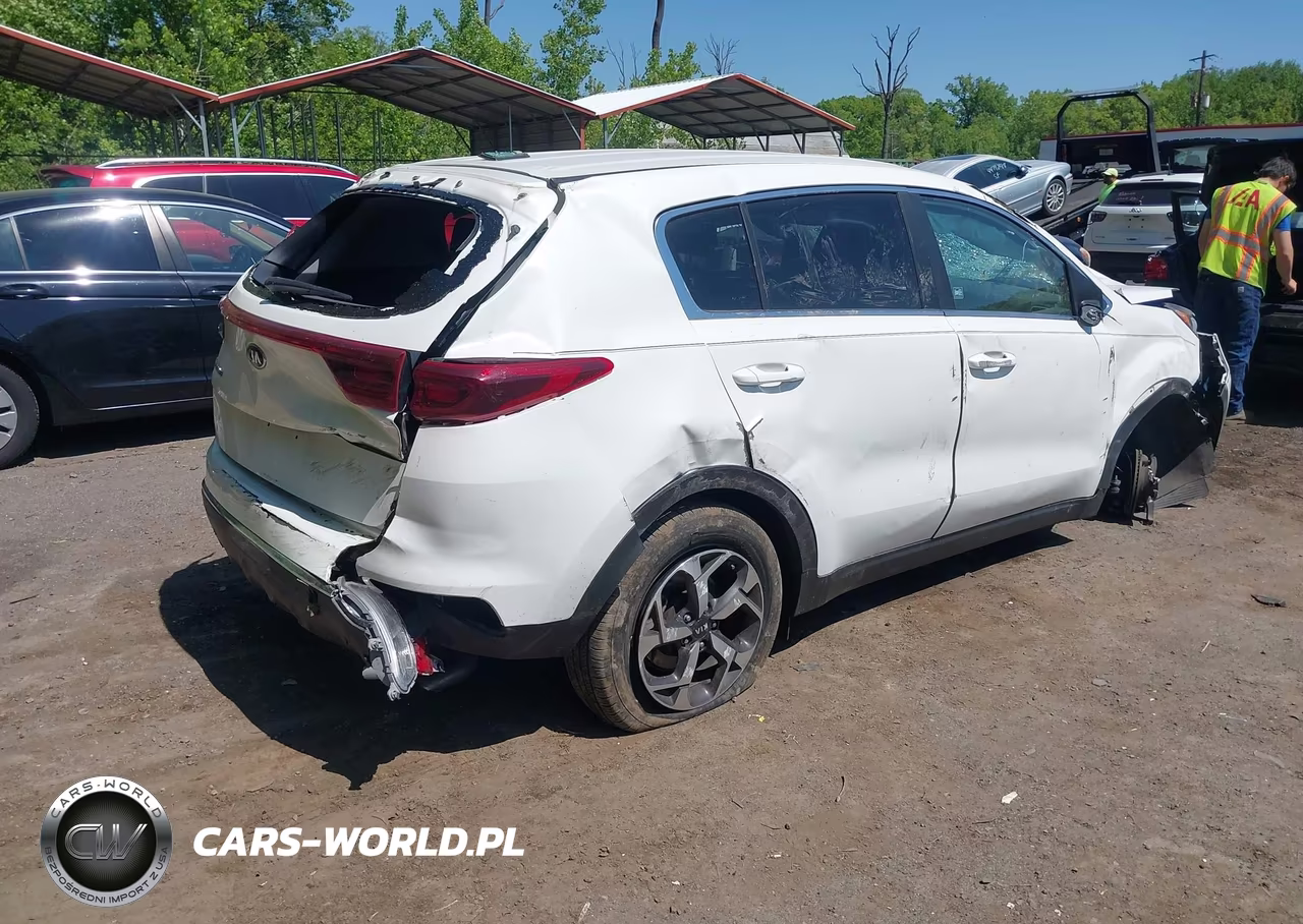 2022 Kia Sportage Lx VIN:KNDPM3AC2N7000514 - 4