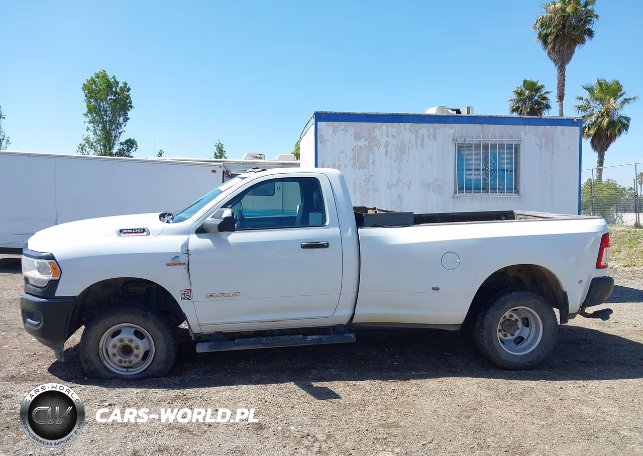 2022 Ram 3500 Tradesman 4X4 8' Box VIN:3C63RRALXNG276535 - 14