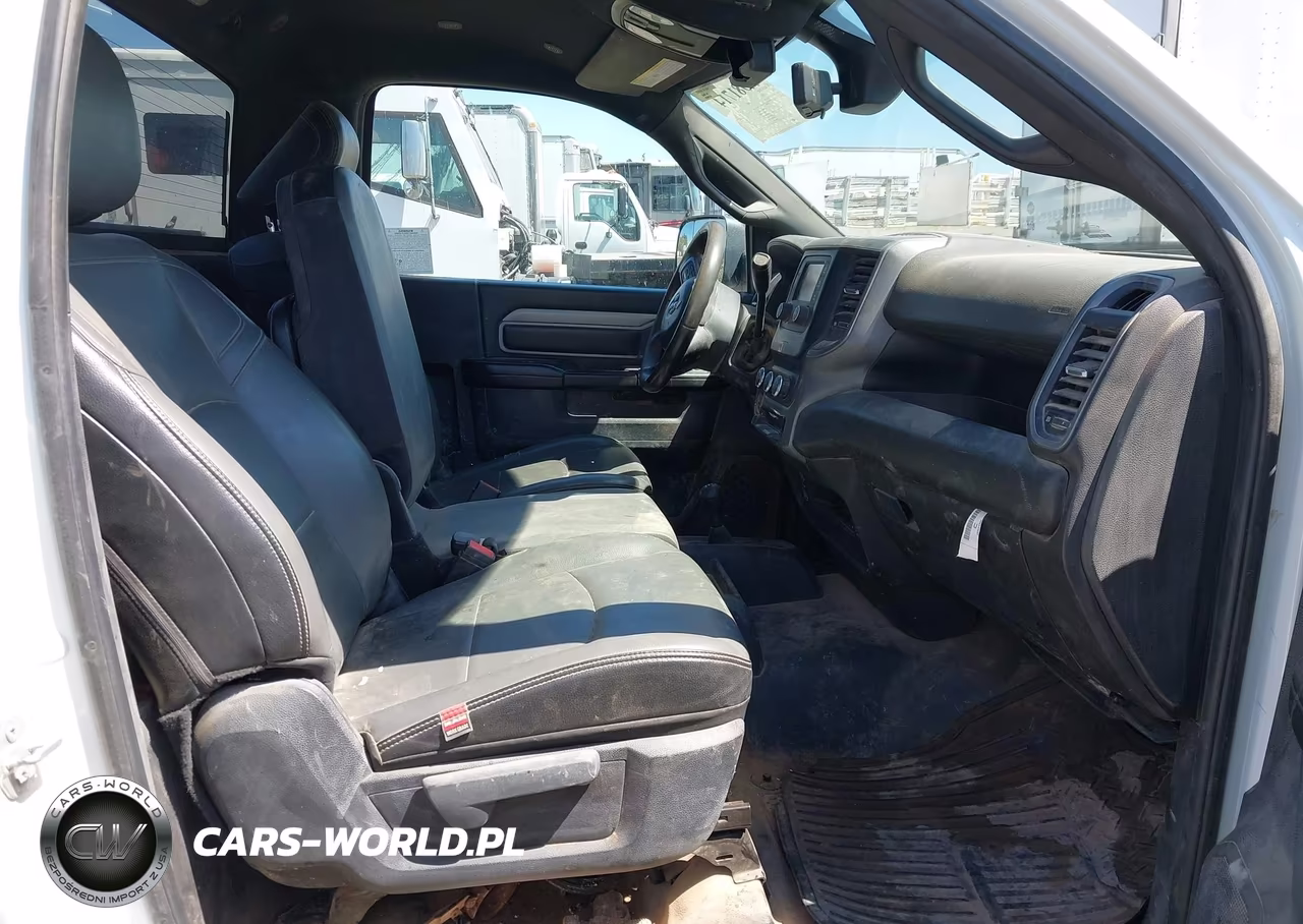 2022 Ram 3500 Tradesman 4X4 8' Box VIN:3C63RRALXNG276535 - 5