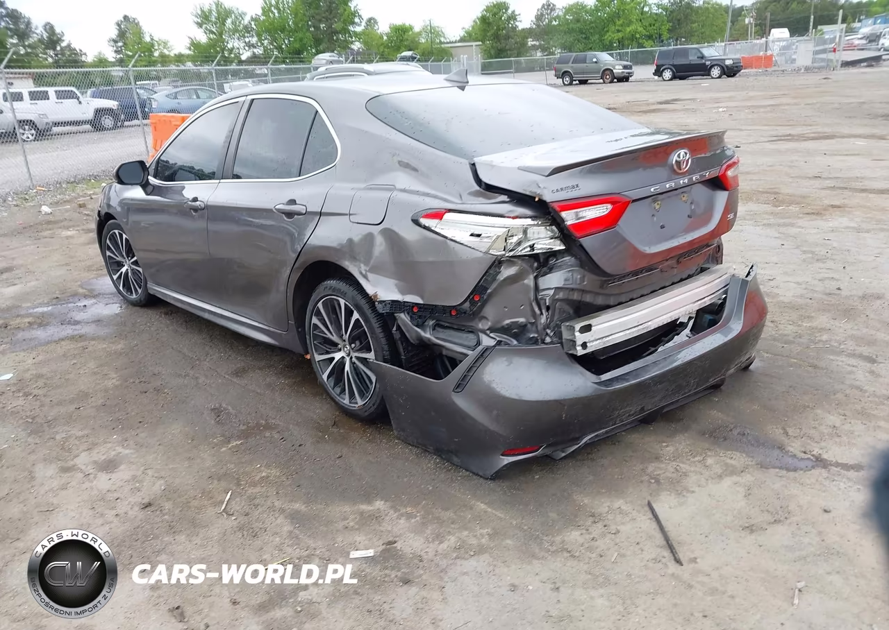 2019 Toyota Camry Se VIN:4T1B11HK5KU817182 - 3