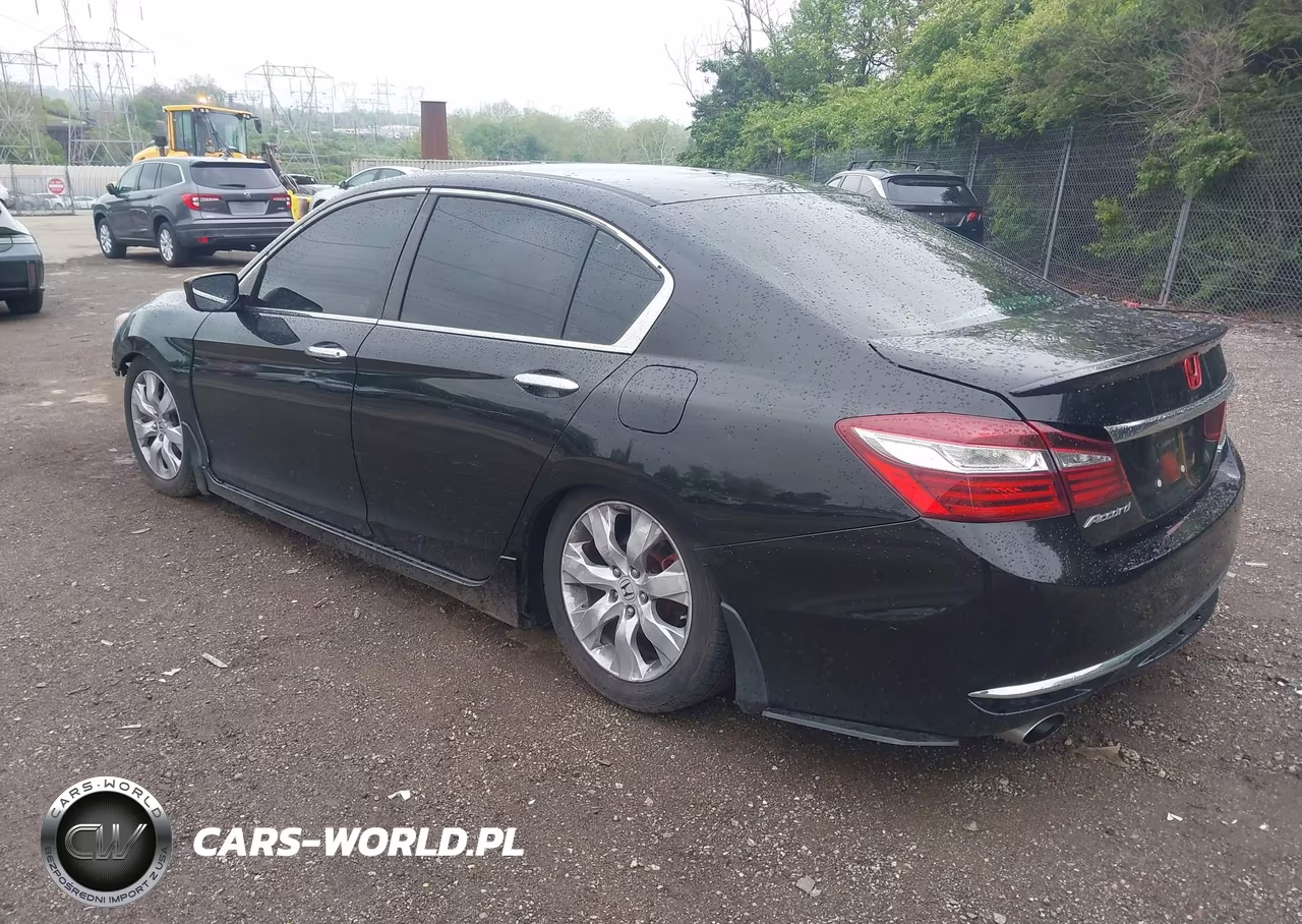 2016 Honda Accord Sport VIN:1HGCR2F67GA126128 - 3