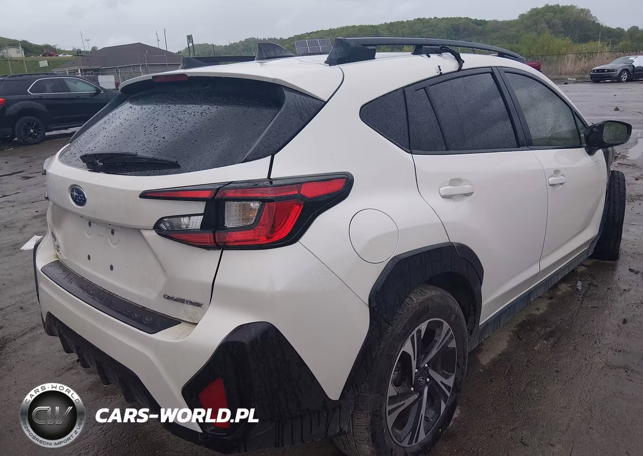 2025 Subaru Crosstrek Premium VIN:JF2GUHDC4S8328646 - 4