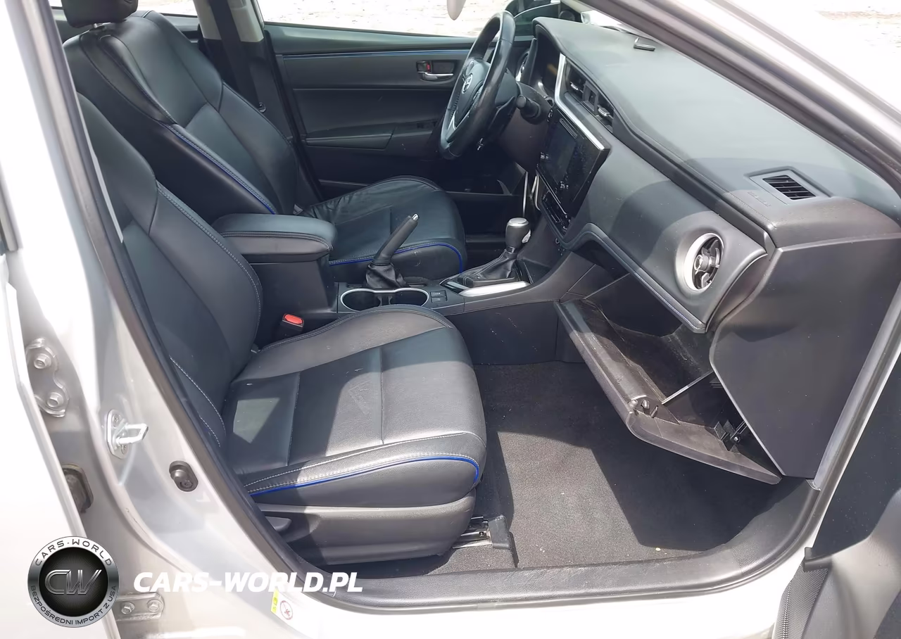 2018 Toyota Corolla Xse VIN:2T1BURHE4JC041661 - 5