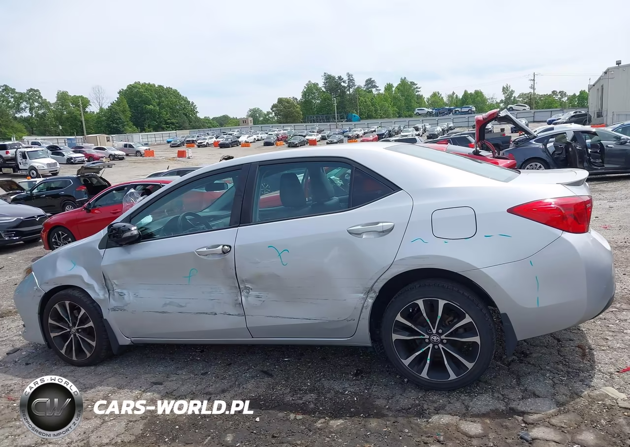 2018 Toyota Corolla Xse VIN:2T1BURHE4JC041661 - 6