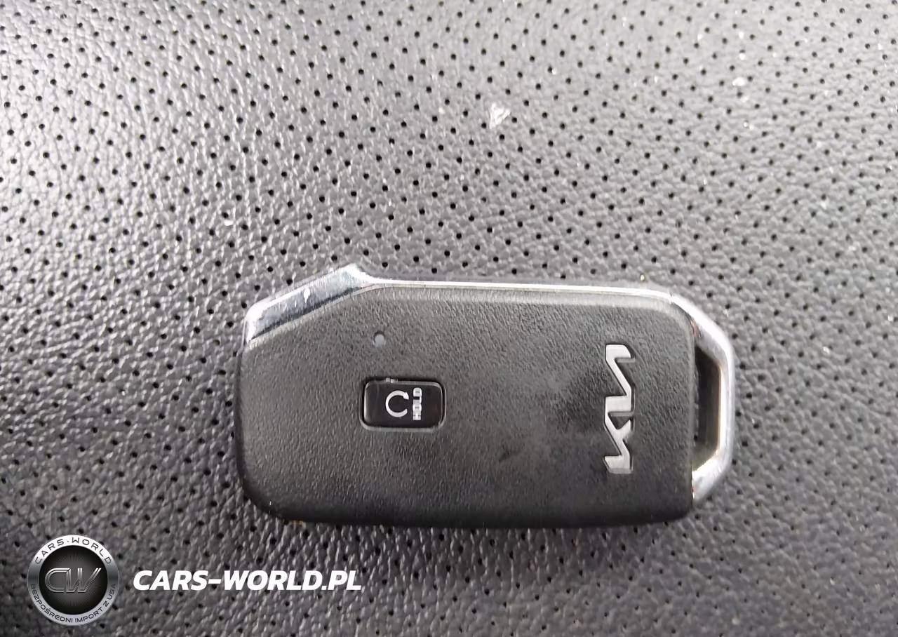 2024 Kia Forte Gt-Line VIN:3KPF54AD3RE838502 - 11