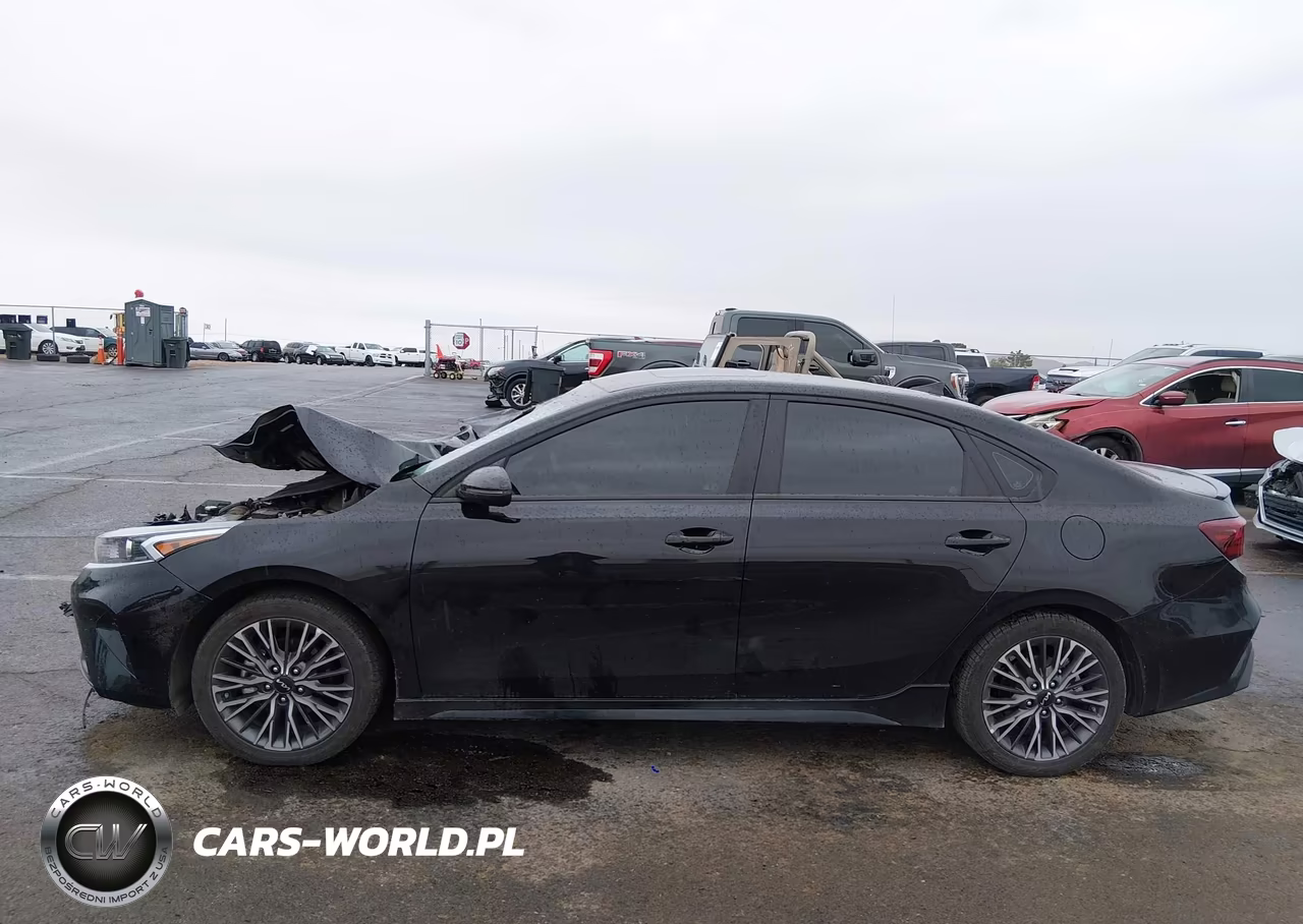2024 Kia Forte Gt-Line VIN:3KPF54AD3RE838502 - 15