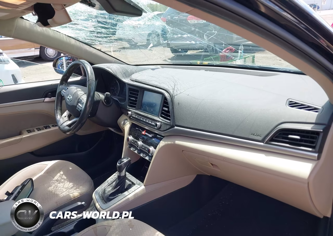 2020 Hyundai Elantra Value Edition VIN:5NPD84LF5LH604457 - 5