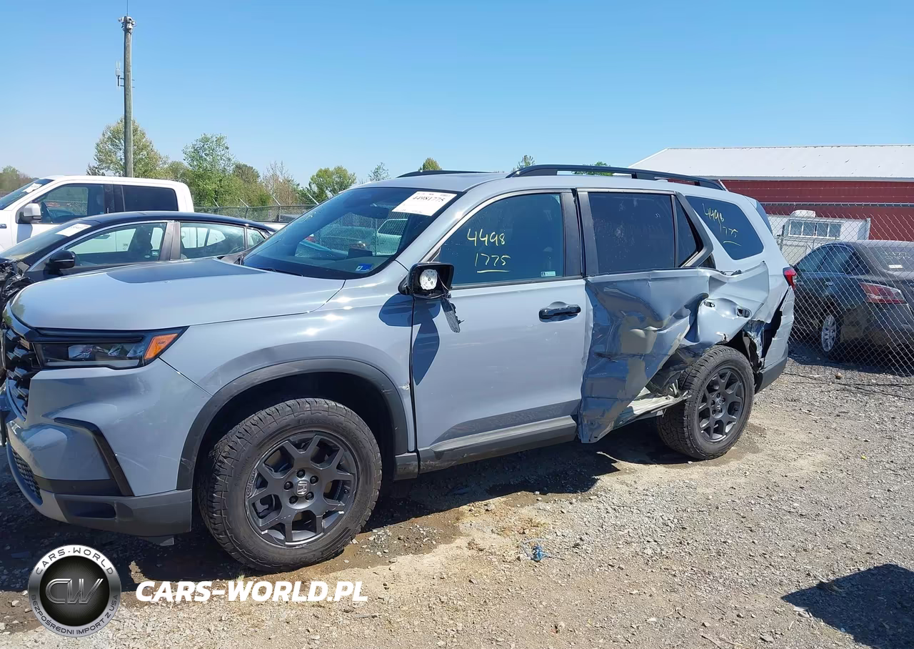 2025 Honda Pilot Trailsport VIN:5FNYG1H60SB010318 - 15