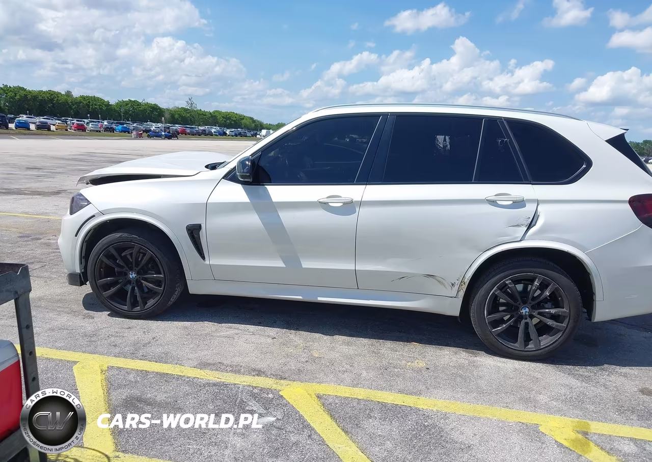 2017 BMW X5 xDrive35I VIN:5UXKR0C36H0V71166 - 13
