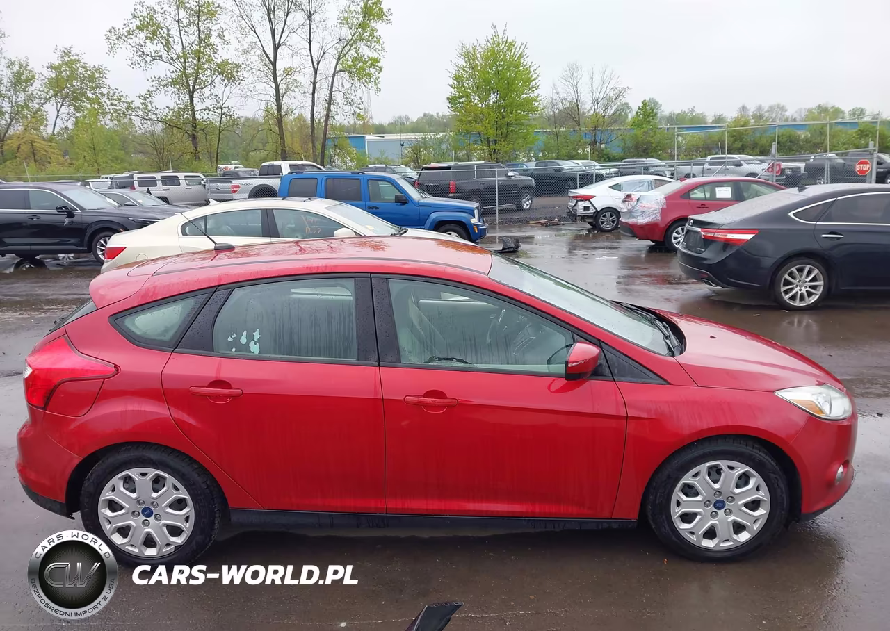 2012 Ford Focus Se VIN:1FAHP3K27CL447304 - 13