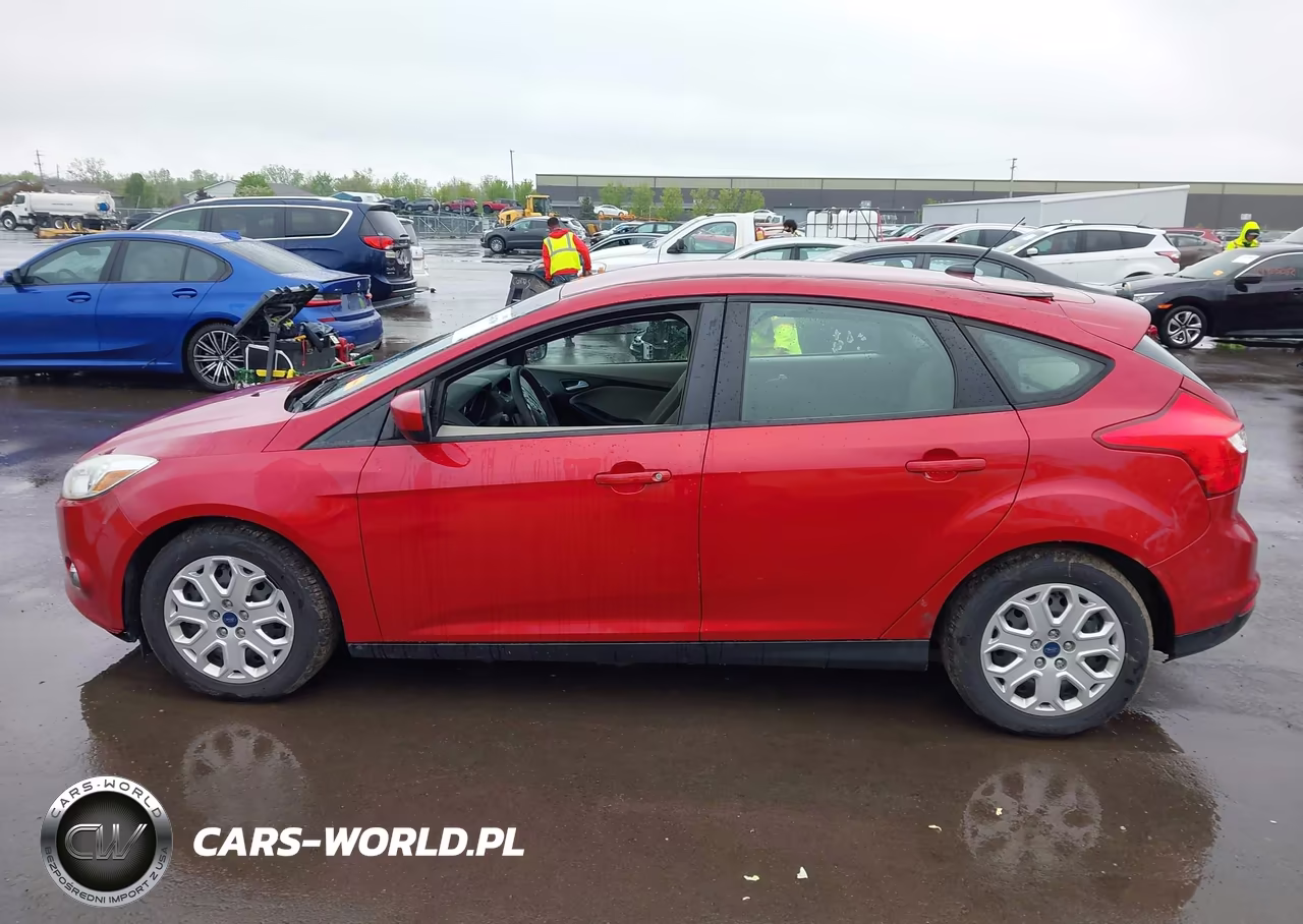 2012 Ford Focus Se VIN:1FAHP3K27CL447304 - 14