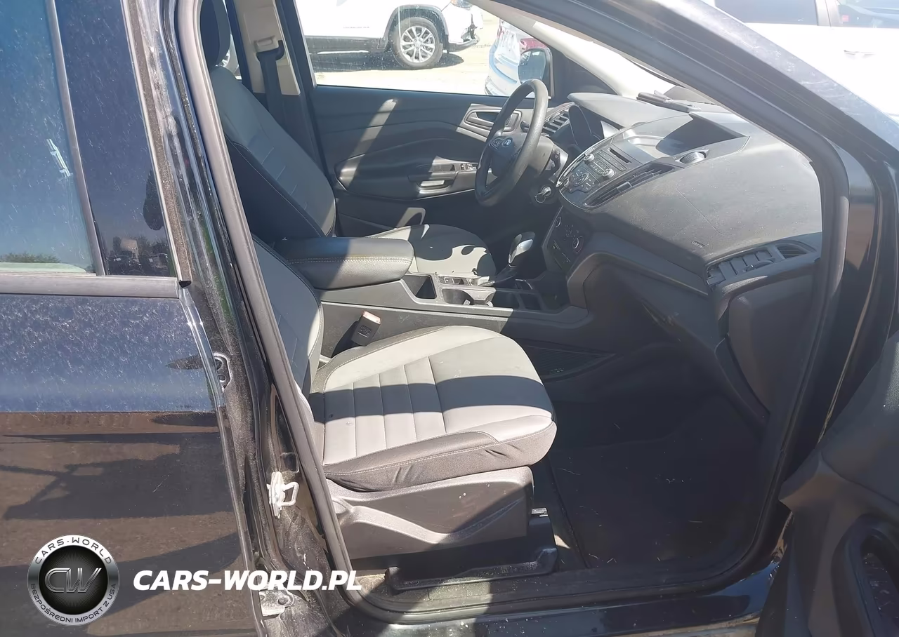 2018 Ford Escape S VIN:1FMCU0F75JUB38175 - 5
