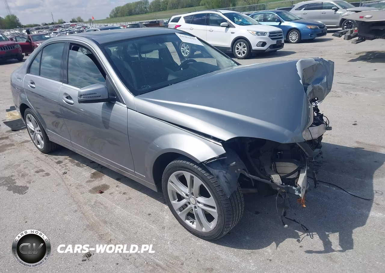 2012 Mercedes-Benz C 300 Luxury 4Matic – zdjęcie 1 z 16