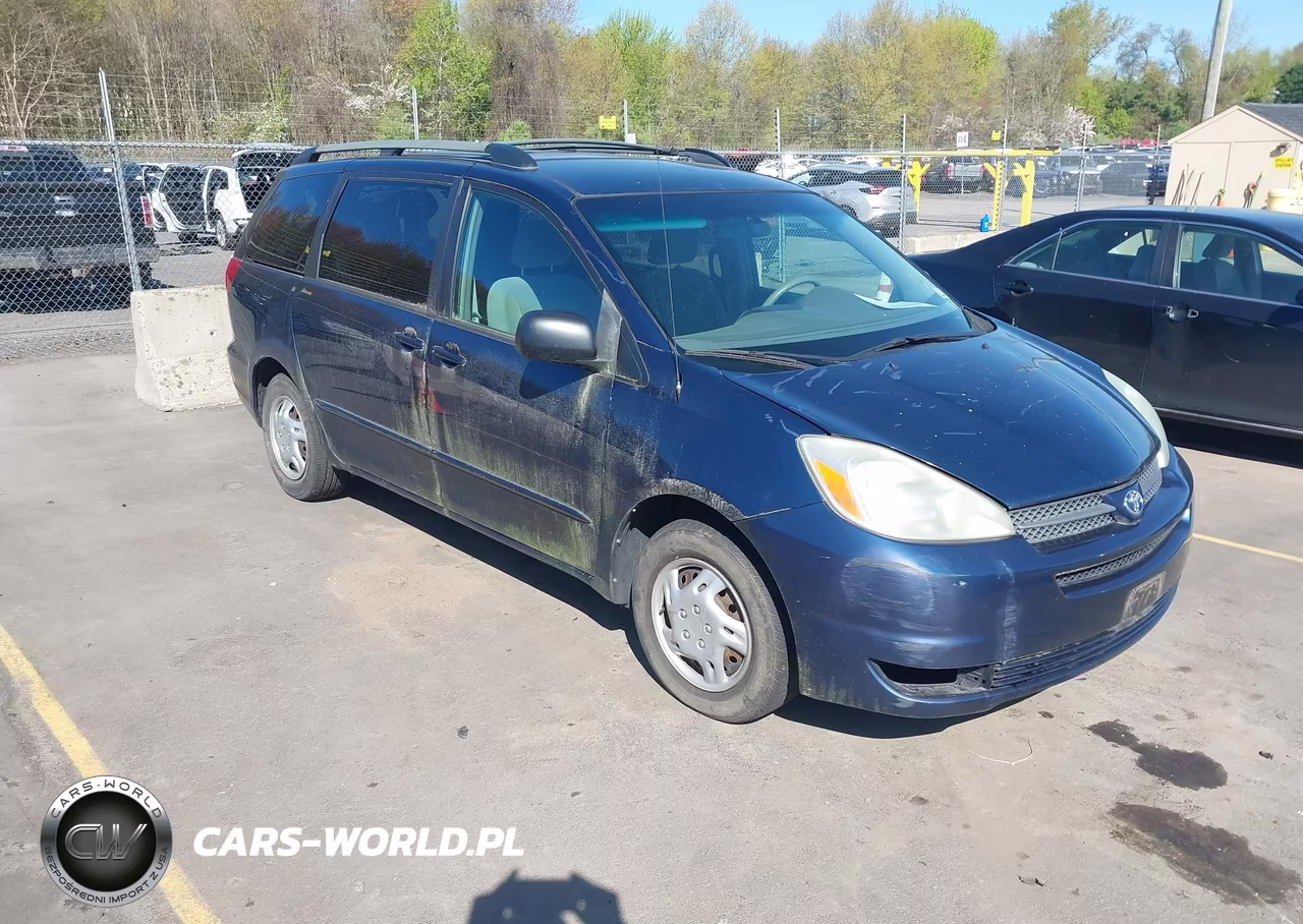 2004 Toyota Sienna Le