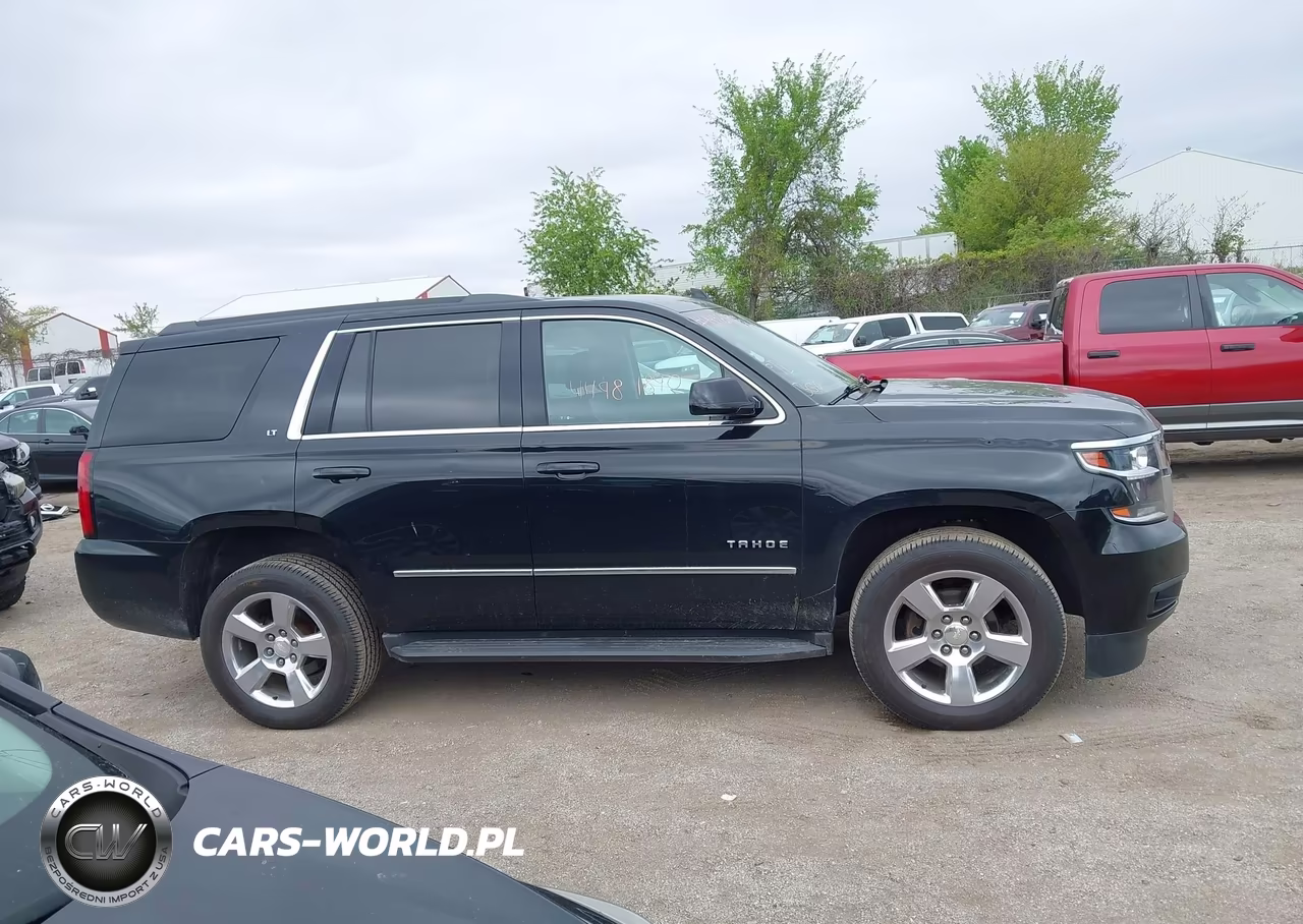 2017 Chevrolet Tahoe Lt VIN:1GNSKBKC0HR315014 - 13
