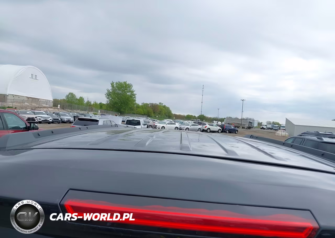 2017 Chevrolet Tahoe Lt VIN:1GNSKBKC0HR315014 - 18