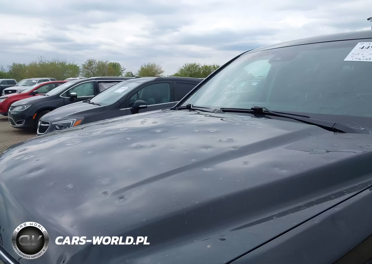 2017 Chevrolet Tahoe Lt VIN:1GNSKBKC0HR315014 - 6