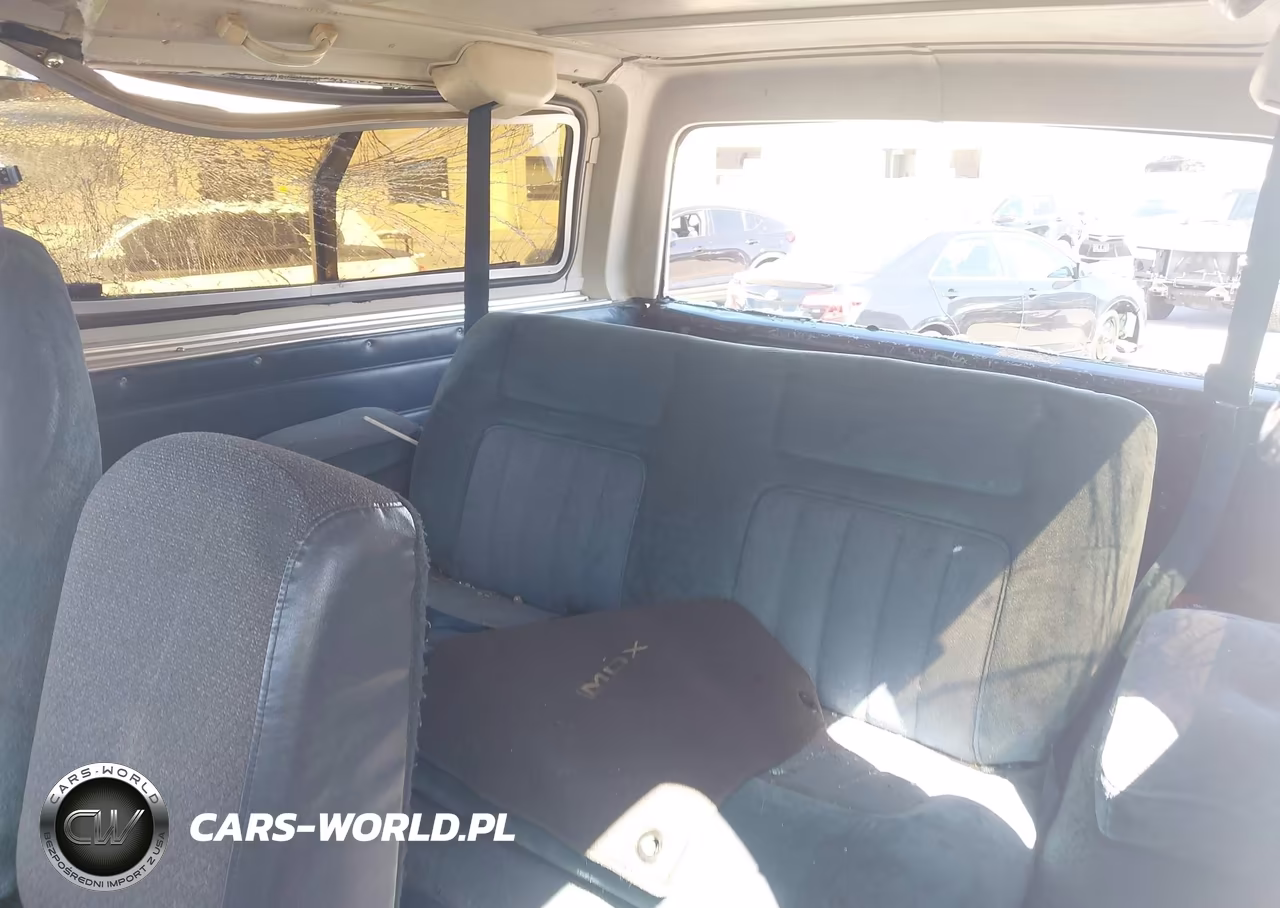 1991 Chevrolet Blazer V10 VIN:1GNEV18KXMF113385 - 8