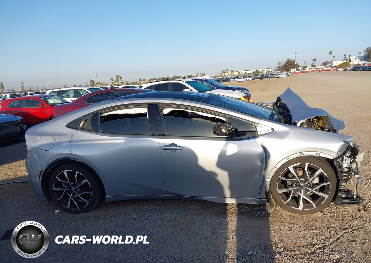 2024 Toyota Prius Prime Xse Premium VIN:JTDACACU6R3014657 - 14