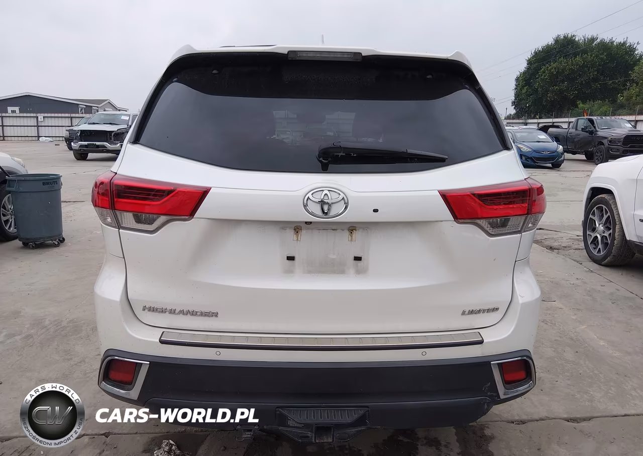 2018 Toyota Highlander Limited VIN:5TDYZRFH8JS288682 - 16